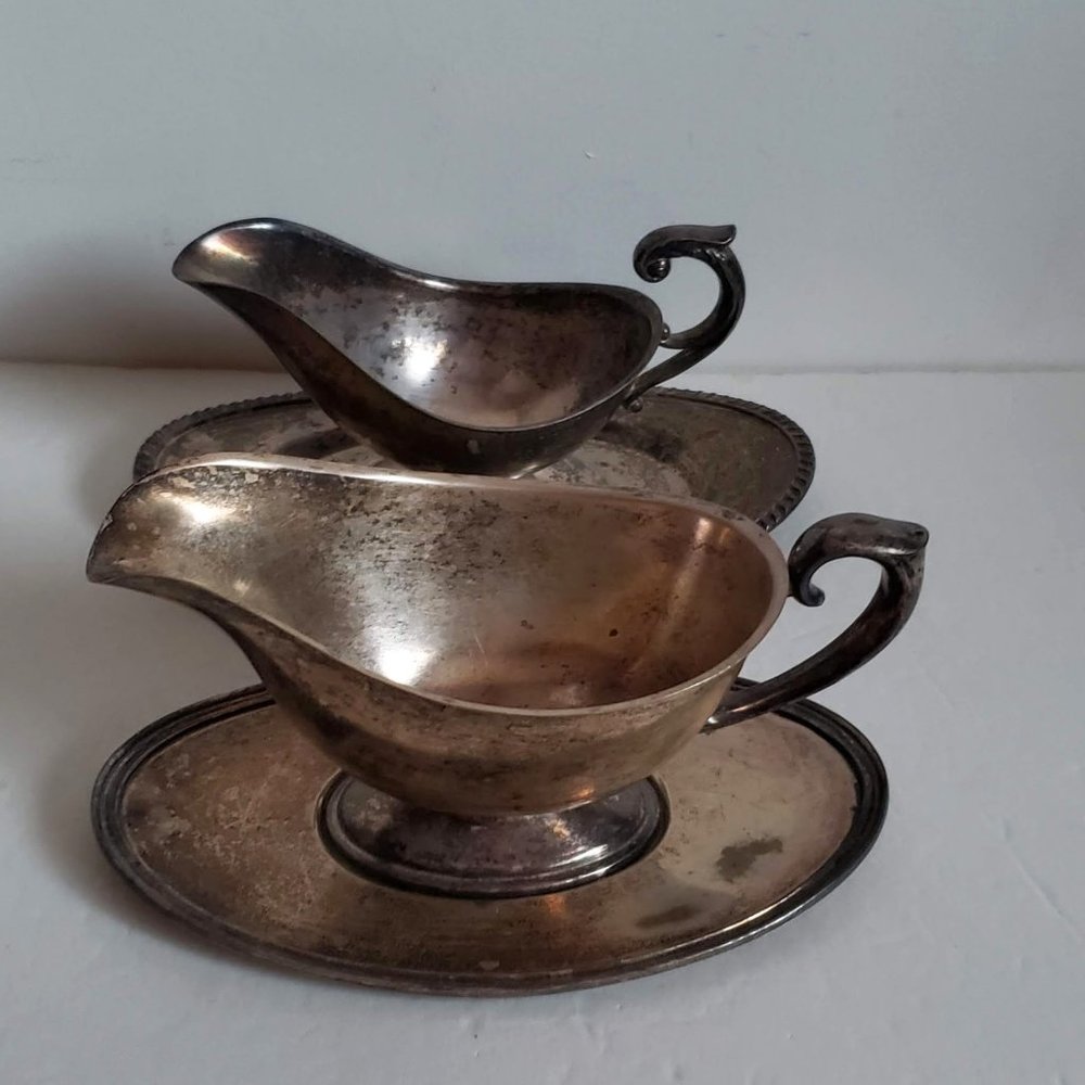 Lot of 2 Vintage SILVER PLATED Gravy Sauce Boat and Tray time patina Silverplate - Picture 14 of 14
